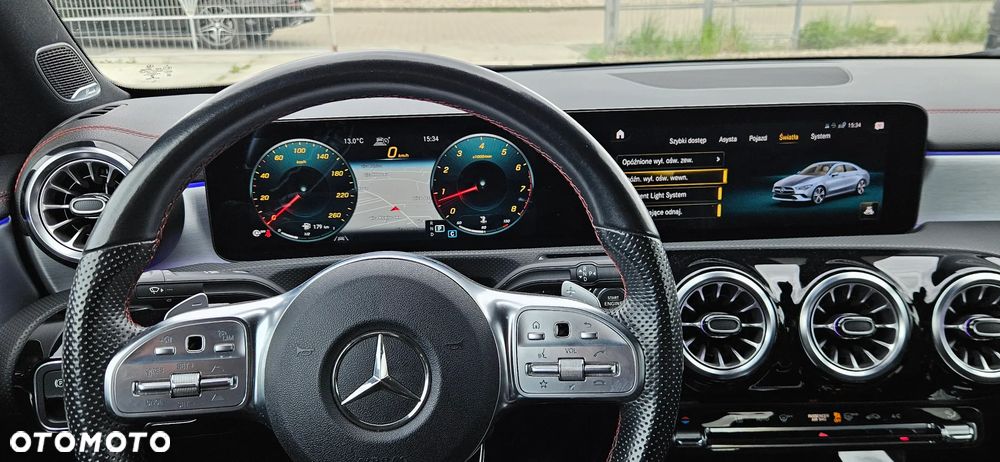 Mercedes-Benz CLA 250 AMG Line 7G-DCT - 34