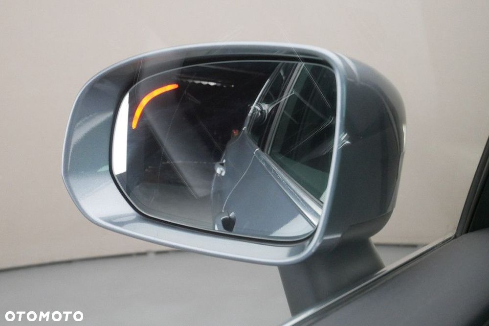 Volvo XC 60 - 31