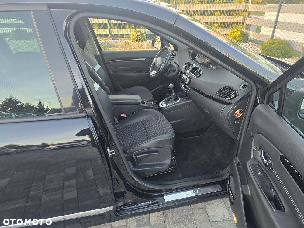 Renault Scenic ENERGY TCe 115 Bose Edition - 8