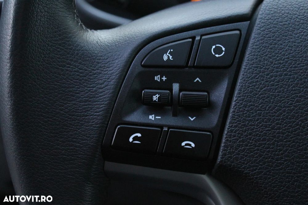 Hyundai Tucson blue 2.0 CRDi 4WD Premium - 16