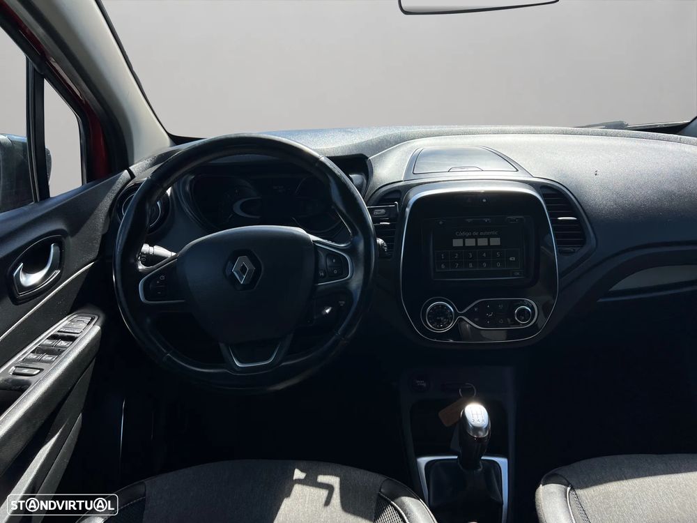 Renault Captur 1.5 dCi Exclusive - 13