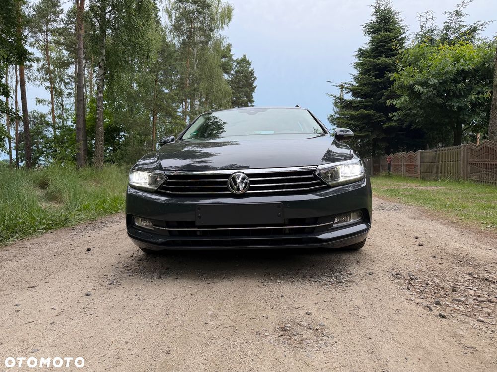 Volkswagen Passat 2.0 TDI SCR DSG - 1