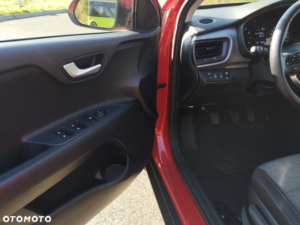 Kia Stonic 1.0 T-GDI M - 10