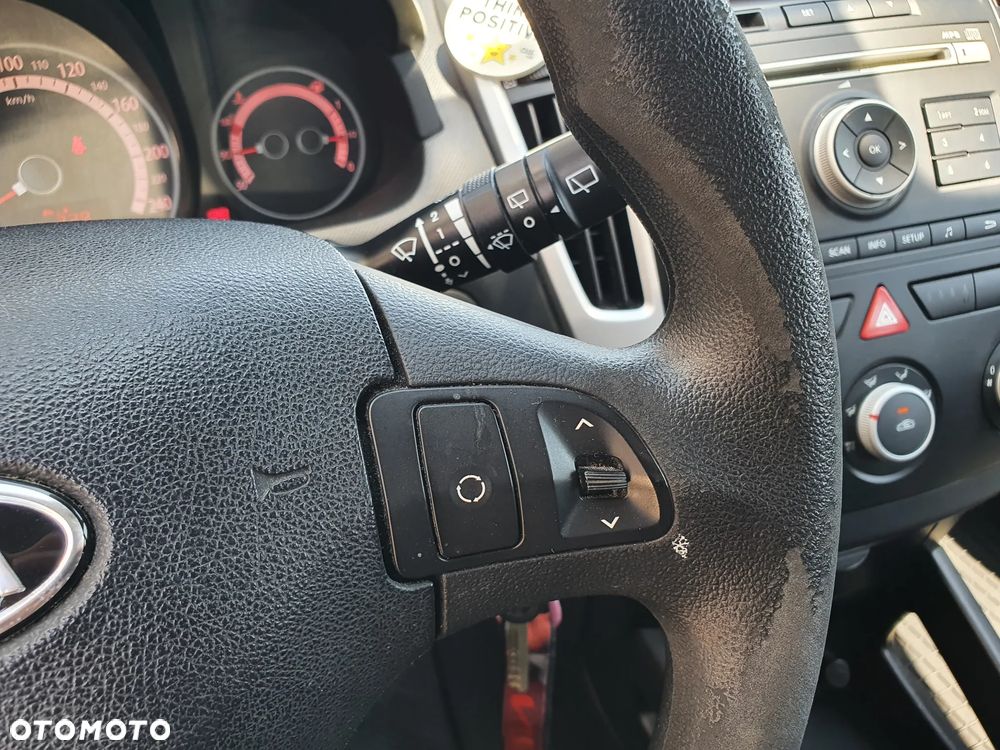 Kia Ceed 1.6 M - 21