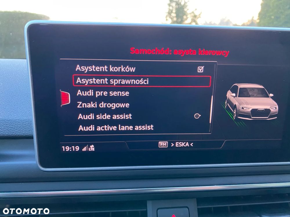 Audi A4 Avant 2.0 TDI S tronic design - 30