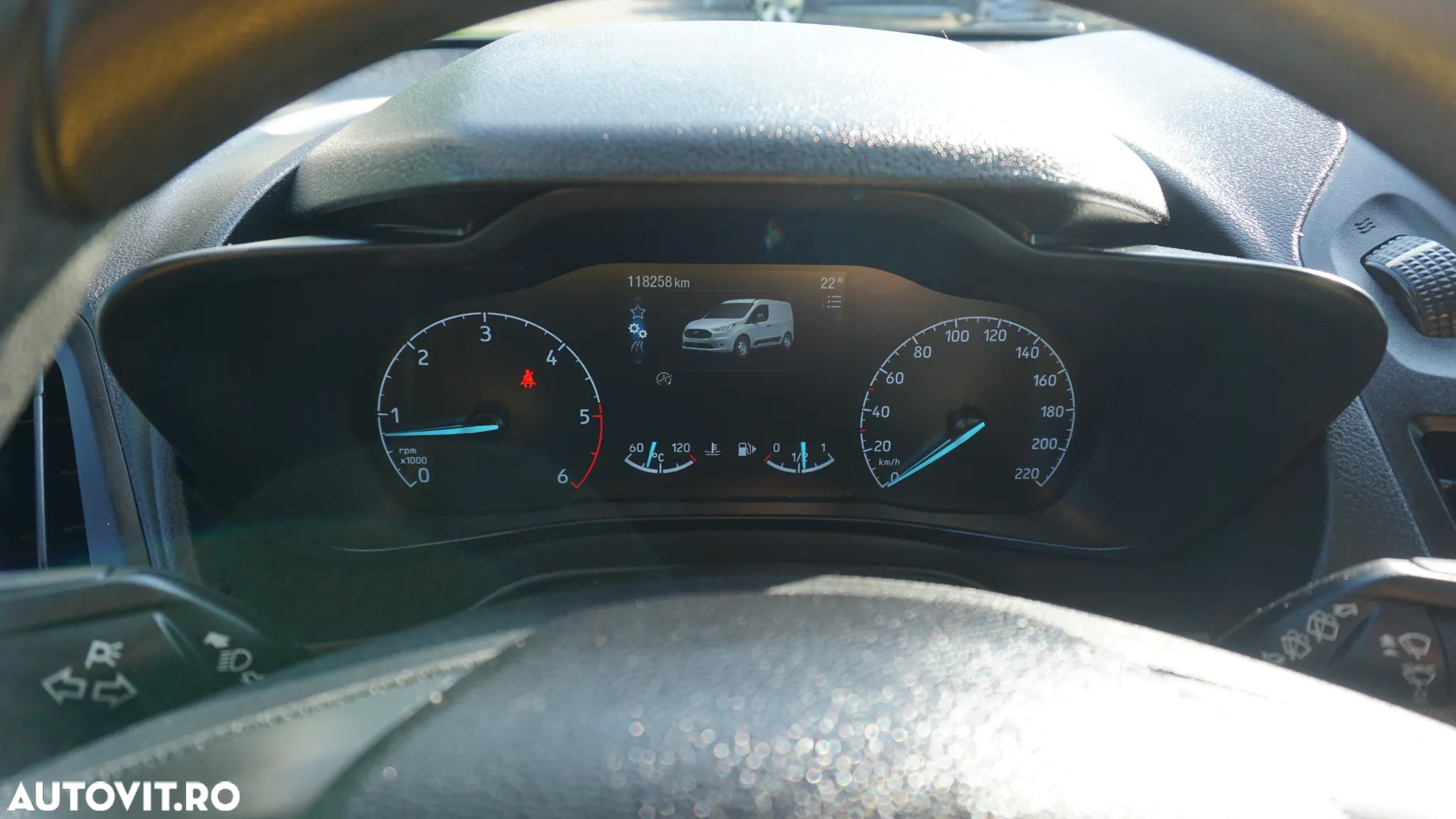 Ford Transit Connect - 15