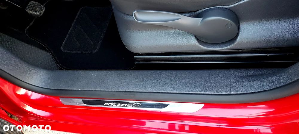 Volkswagen Caddy 1.6 (7-Si.) Edition 30 - 27