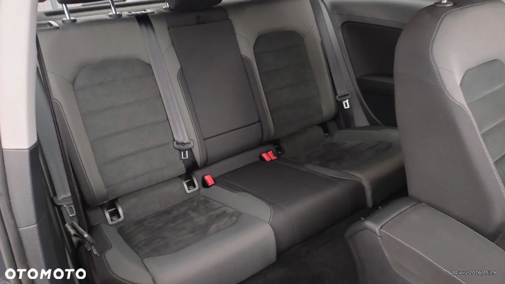 Volkswagen Golf 1.4 TSI (BlueMotion Technology) DSG Highline - 28