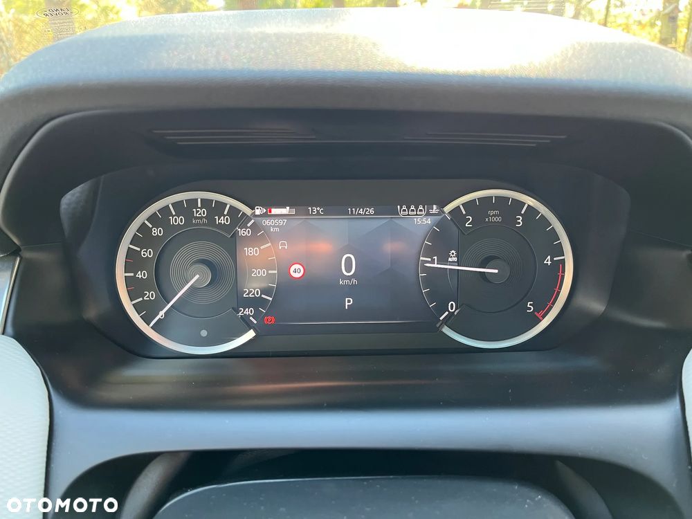 Land Rover Discovery Sport 2.0 D165 mHEV Dynamic SE - 17