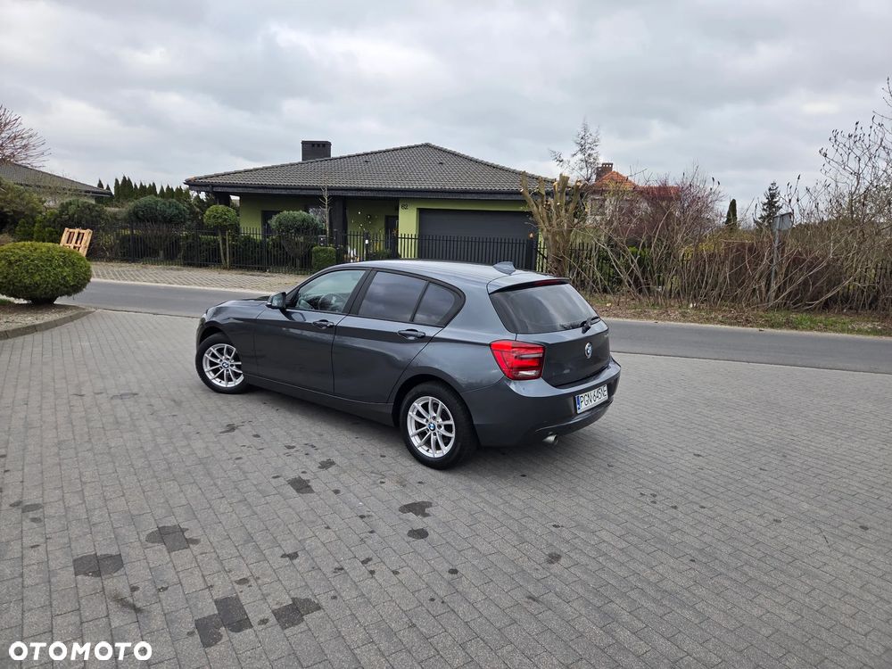BMW Seria 1 116d DPF Edition Sport - 12