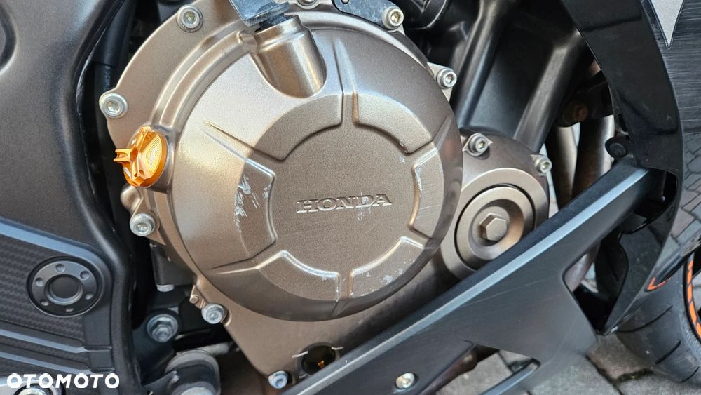 Honda CBR - 22