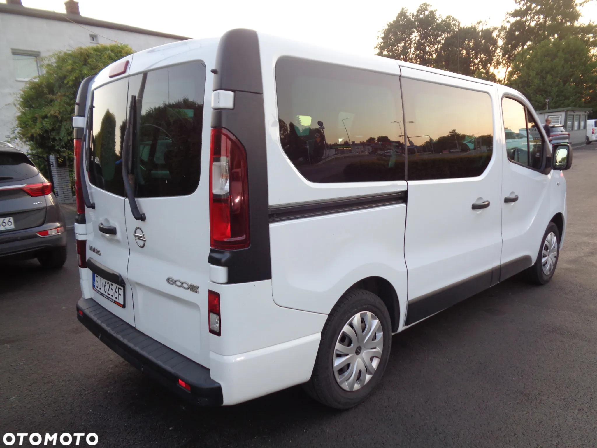 Opel Vivaro L1H1 2,7t Edition Premium - 6