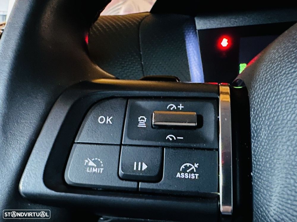 Citroën C4 1.2 PureTech Shine Pack EAT8 - 18