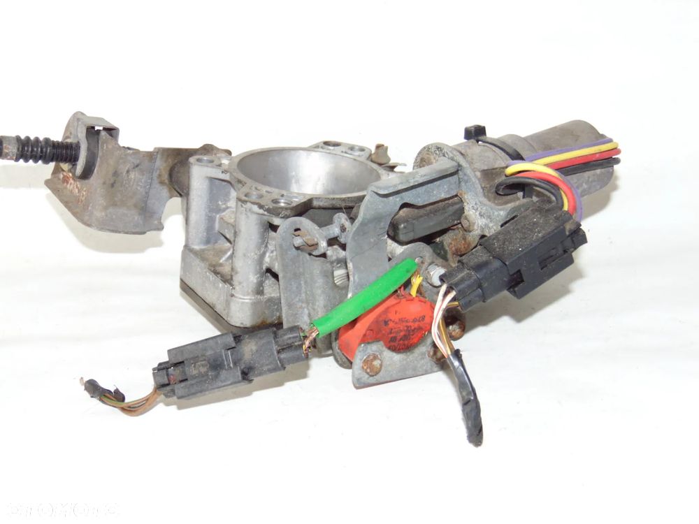 Przepustnica silniczek krokowy czujnik przepustnicy potencjometr Ford Fiesta MK3 III 89-96r - 3