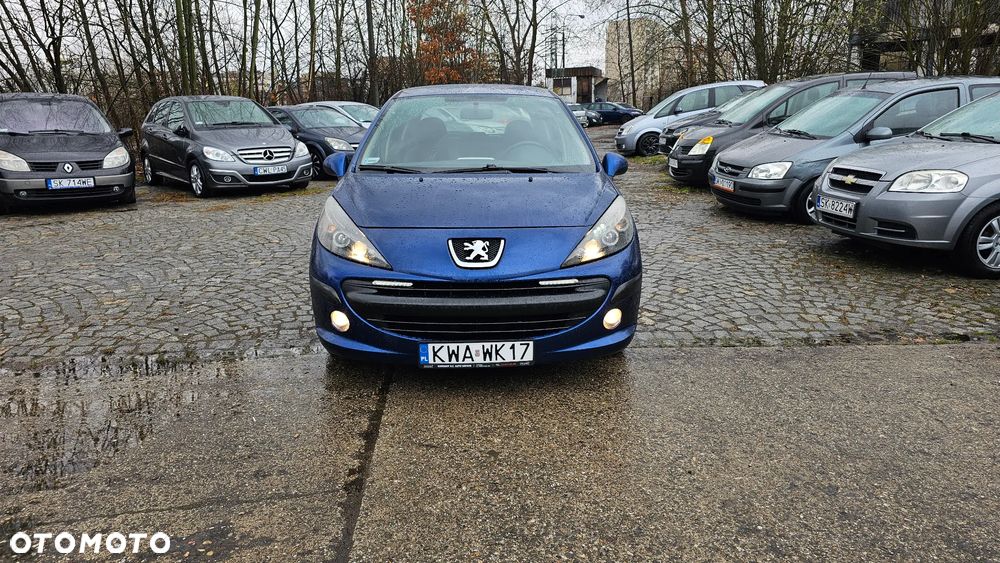 Peugeot 207 1.4 HDi Presence - 1