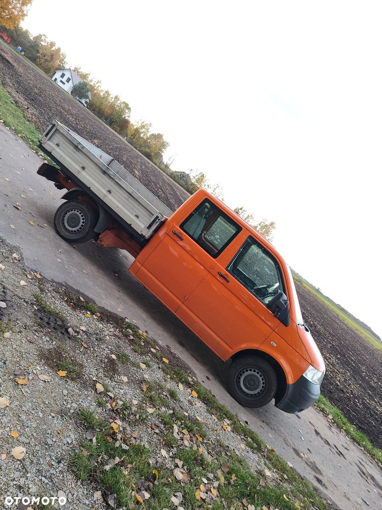 Volkswagen Transporter - 4