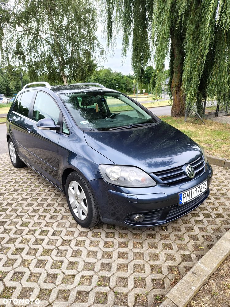 Volkswagen Golf Plus 1.9 TDI DPF Trendline DSG - 1
