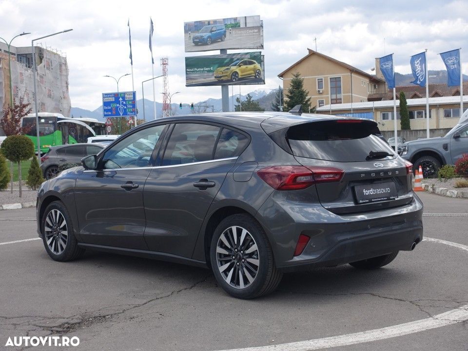 Ford Focus - 9