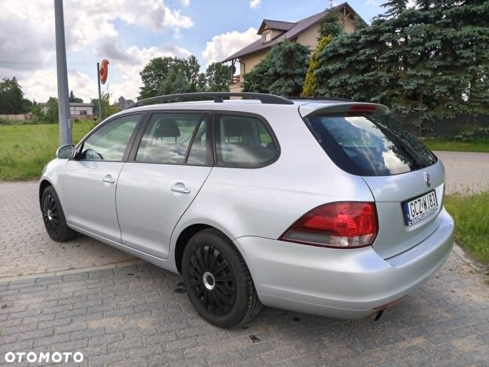 Volkswagen Golf 1.6 TDI DPF Trendline - 14