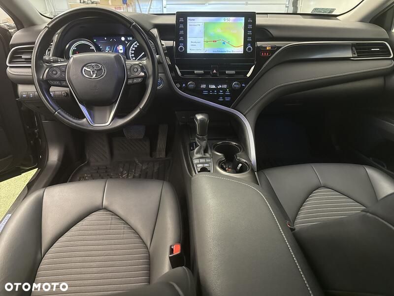 Toyota Camry 2.5 Hybrid Prestige CVT - 23