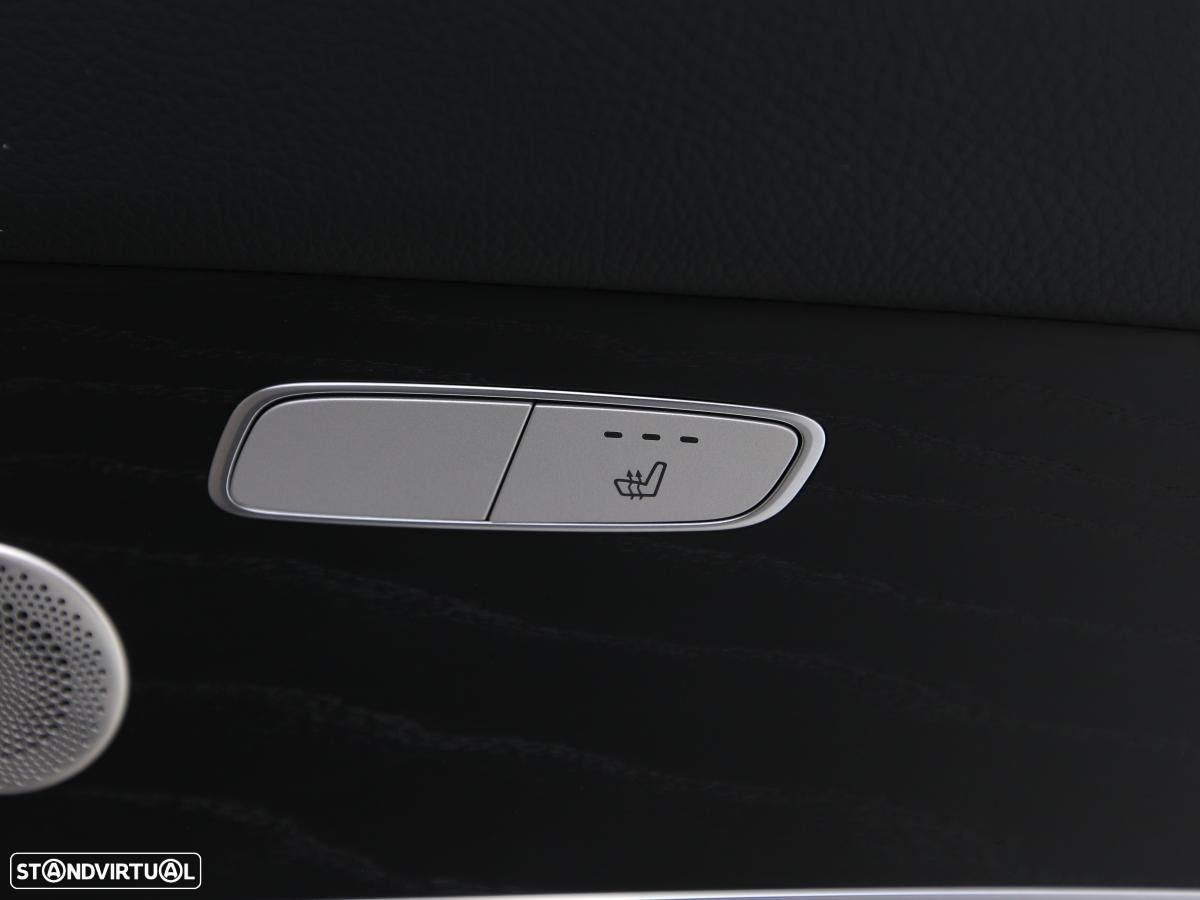 Mercedes-Benz E 300 de AMG Line 4Matic - 32