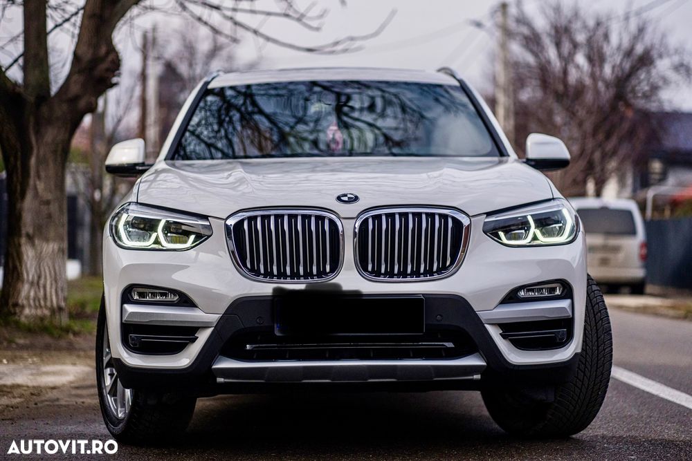 BMW X3 xDrive30i AT Luxury Line - 3