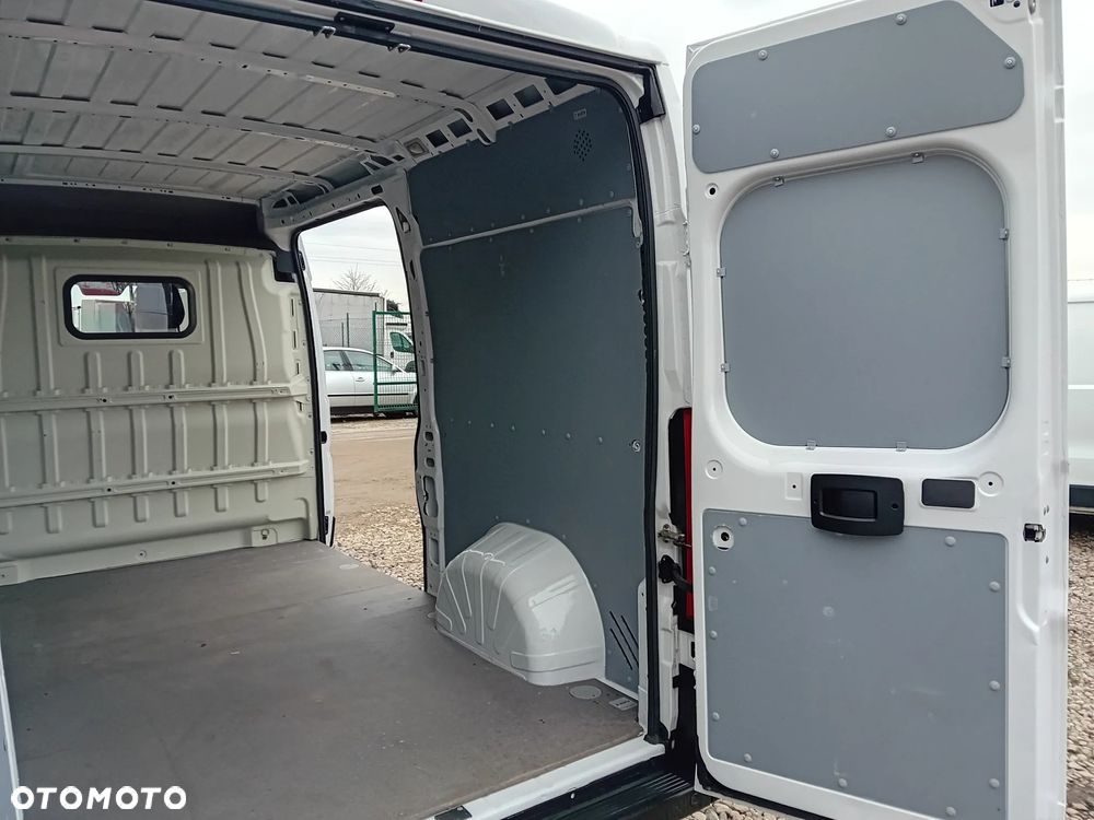 Citroën JUMPER - 12