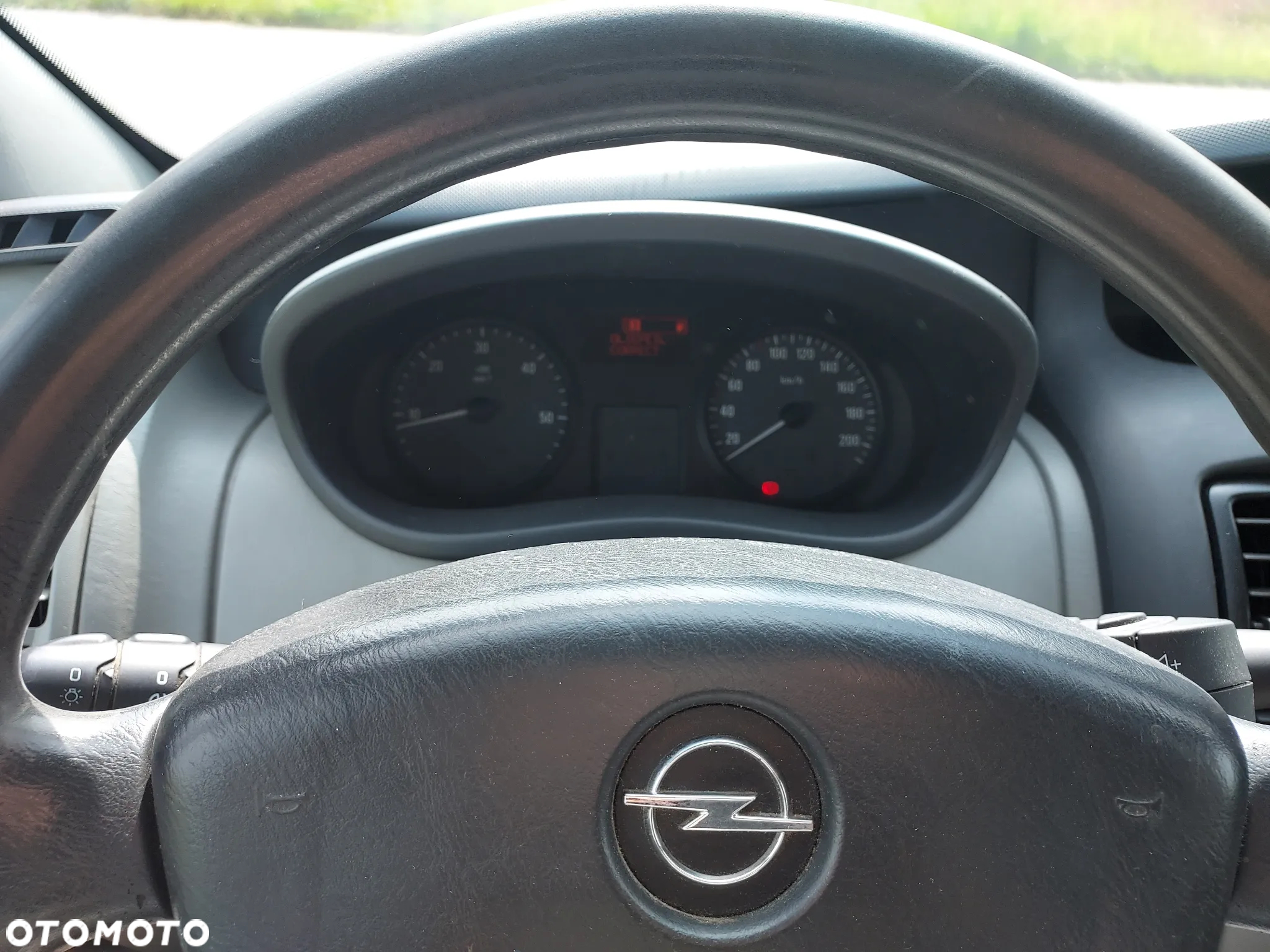 Opel Vivaro - 3