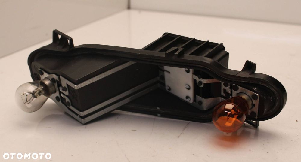 RENAULT SCENIC III 09R- WKŁAD LAMPY LISTWA ŻARÓWKOWA LEWY TYŁ 89089199 - 1