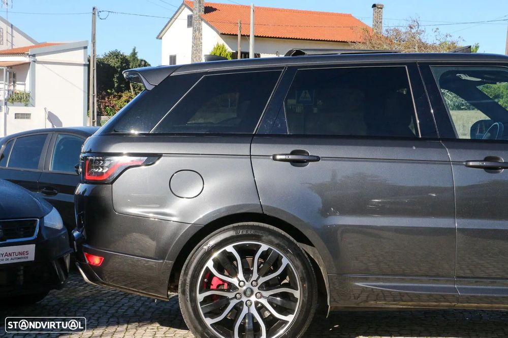 Land Rover Range Rover Sport 2.0 Si4 PHEV HSE Dynamic Stealth - 28