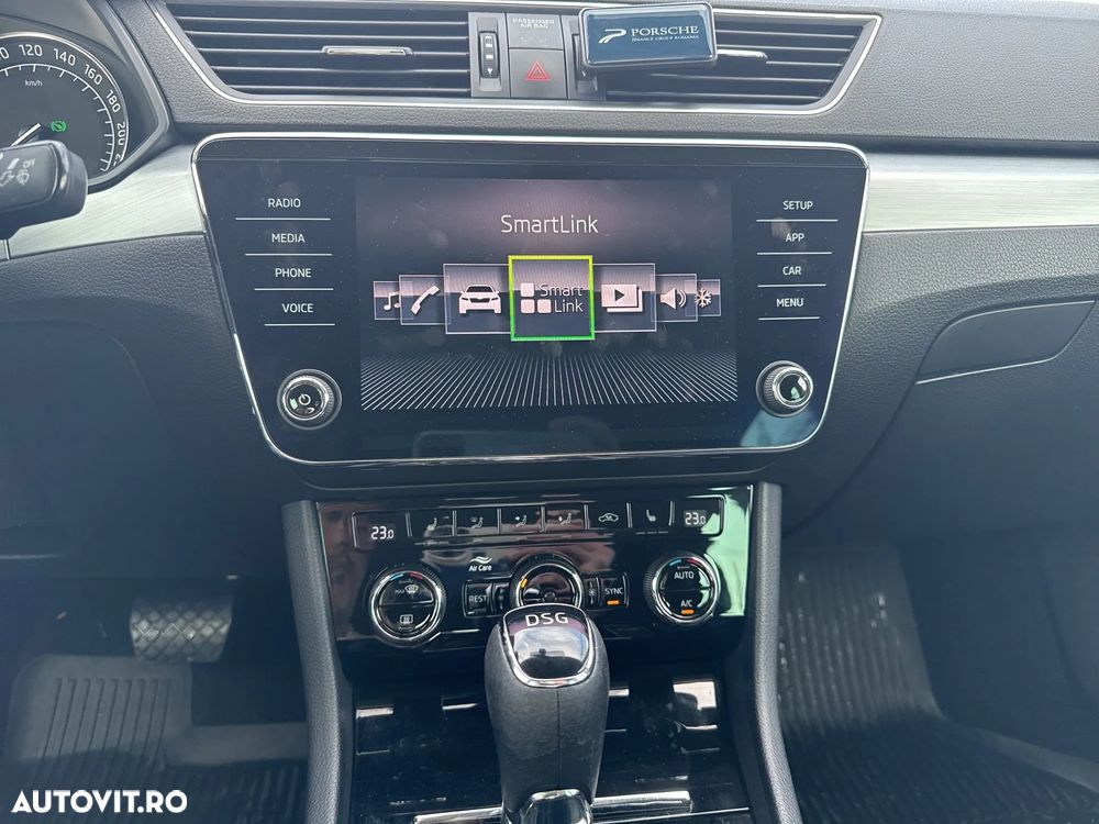 Skoda Superb 2.0 TDI DSG Ambition - 24