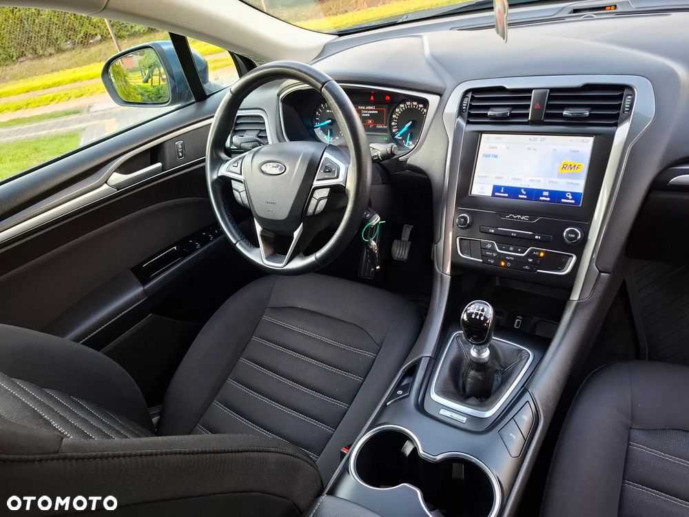 Ford Mondeo - 7