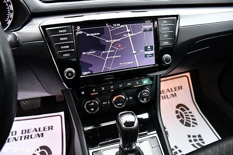 Skoda Superb 1.6 TDI DSG Style - 40