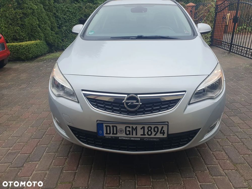 Opel Astra 1.4 Turbo - 4