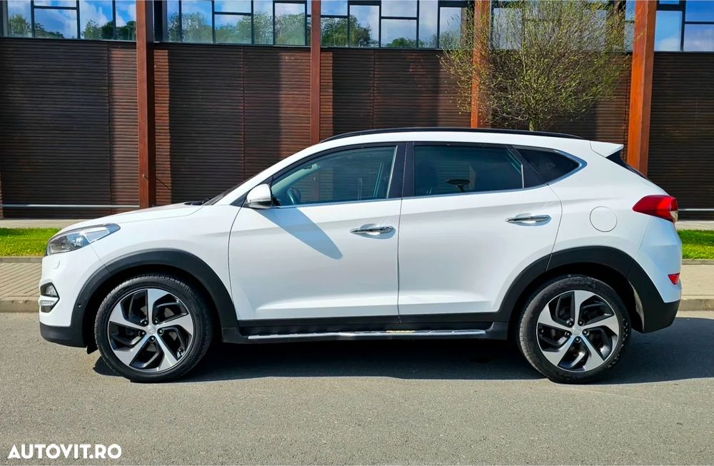 Hyundai Tucson 2.0 CRDI 4WD Automatik Premium - 5