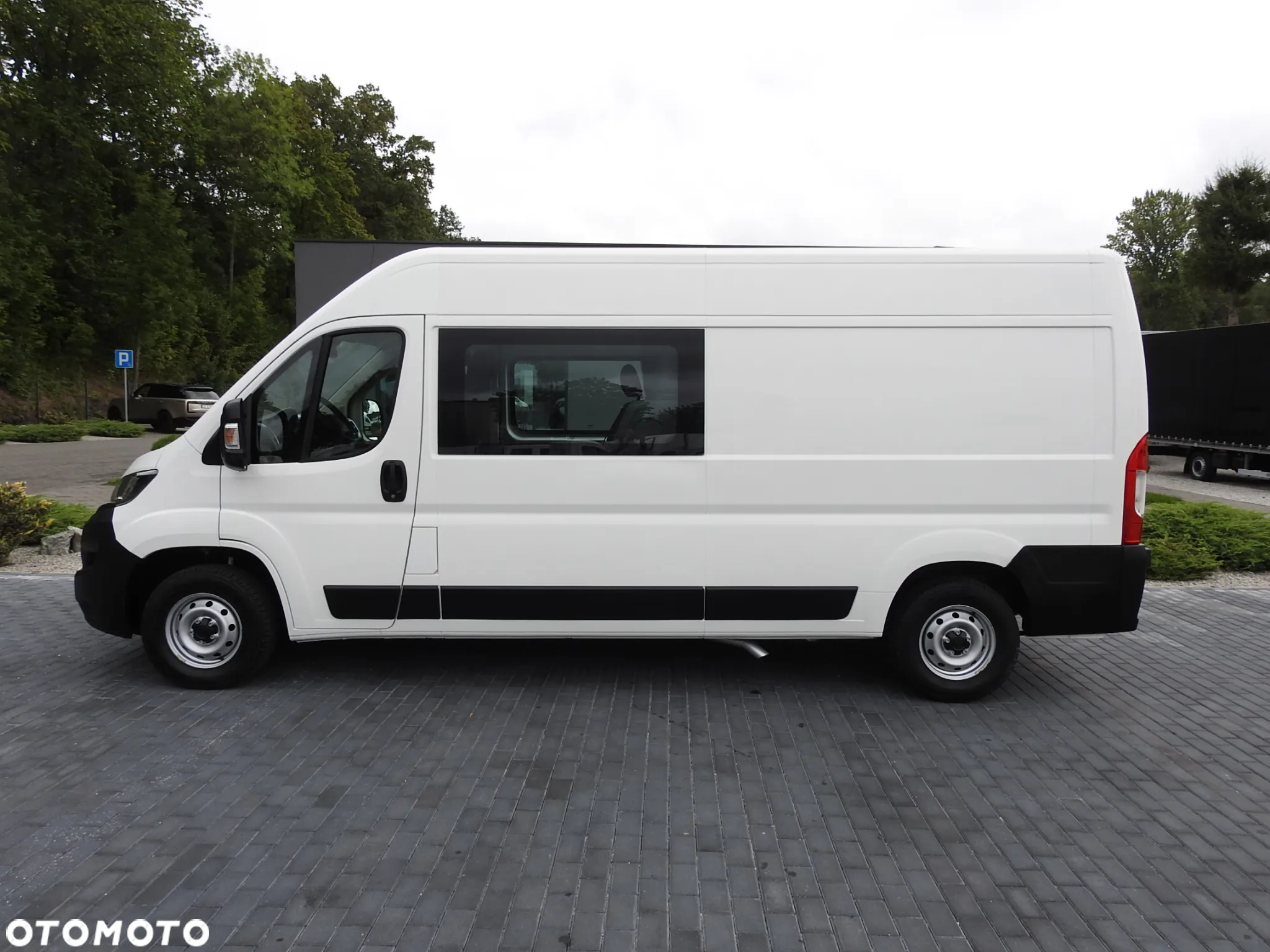 Peugeot BOXER FURGON BRYGADÓWKA 6 MIEJSC TEMPOMAT NAWIGACJA KLIMATYZACJA LEDY ASO 160KM [ H80381 ] - 10