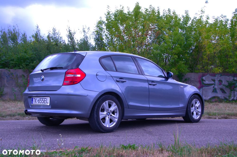 BMW Seria 1 116i - 6