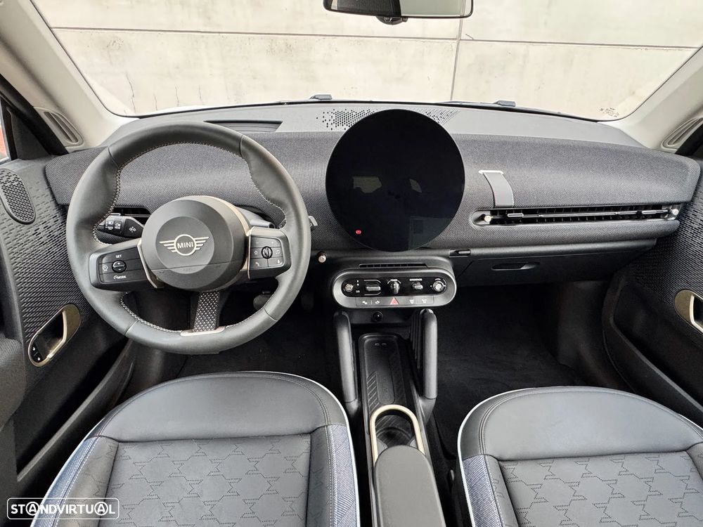 MINI 3 Portas Cooper E Classic S - 8