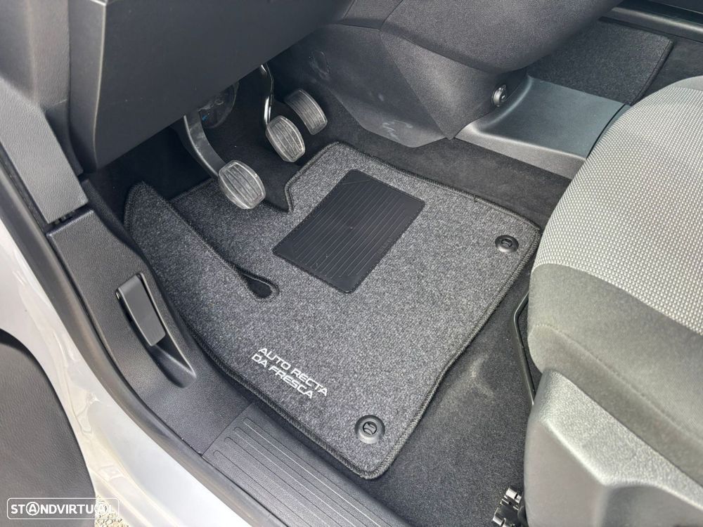 Opel Combo 1.5 102cv 3 LUG - IVA - FIBRADA & ISOTÉRMICA - 20