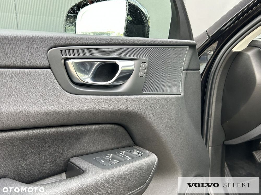 Volvo XC 60 - 13