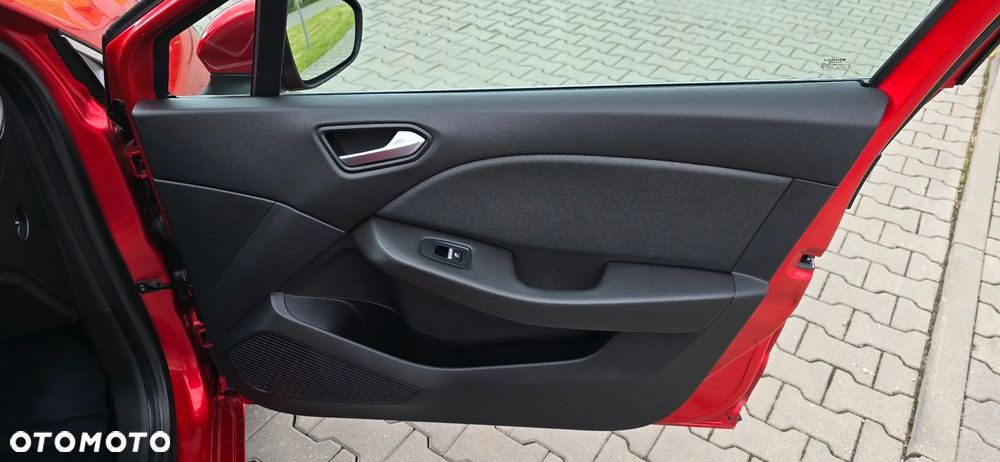 Renault Clio 1.0 TCe Intens - 29