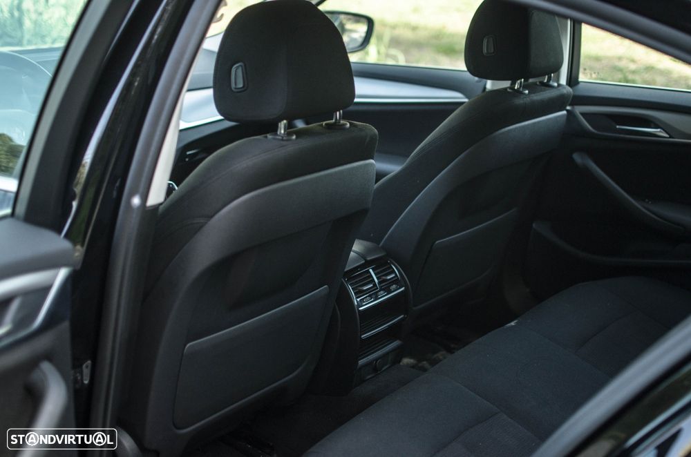 BMW 530 e iPerformance - 16