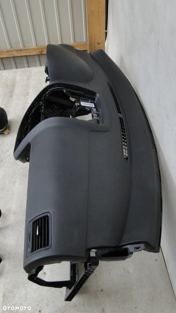 VW GOLF V 5 DESKA KONSOLA CZARNA PODUSZKI PASY KOMPLET ORYGINAŁ EUROPA - 7