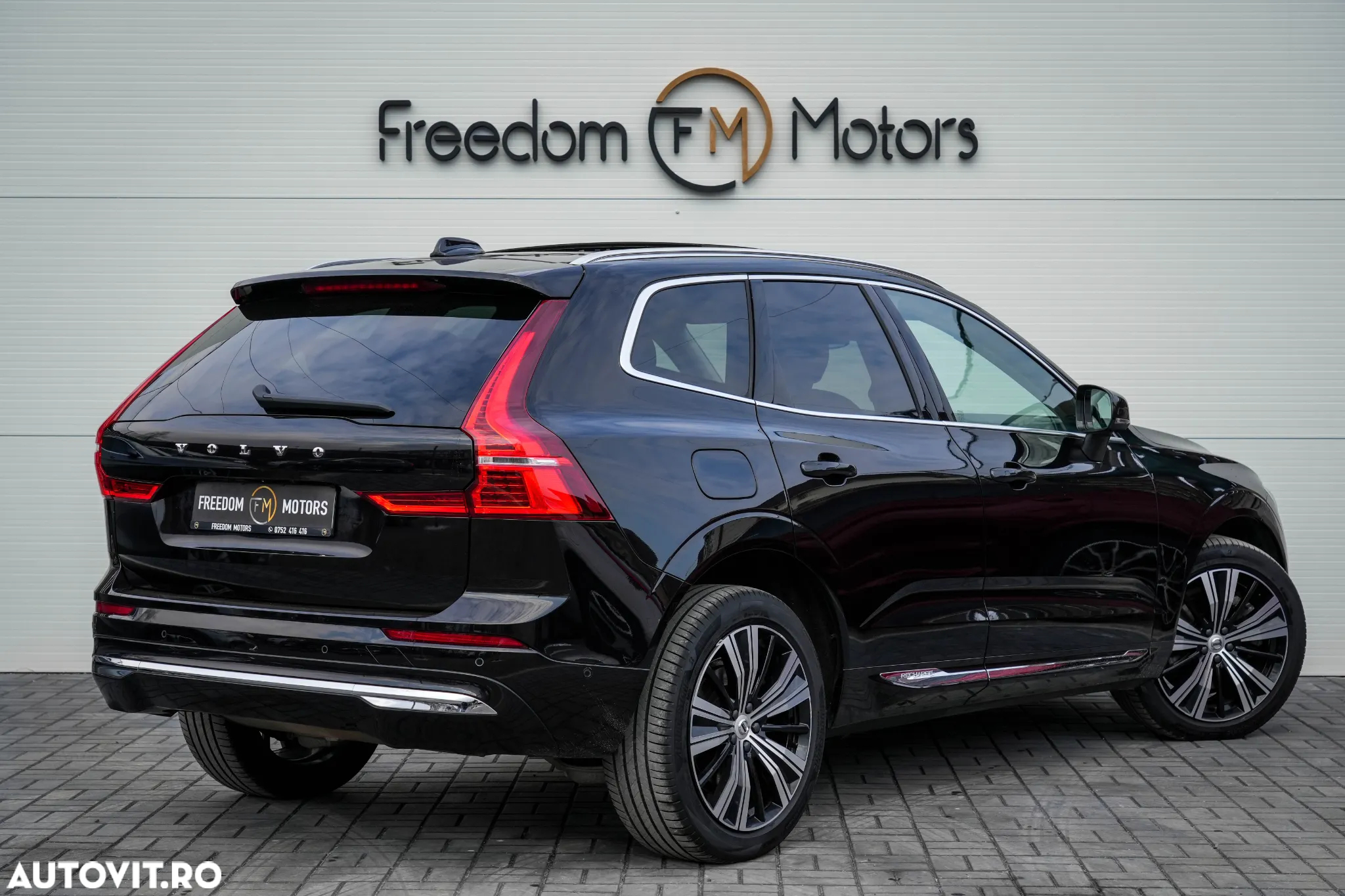 Volvo XC 60 T6 AWD Recharge Geartronic Inscription Expression - 3