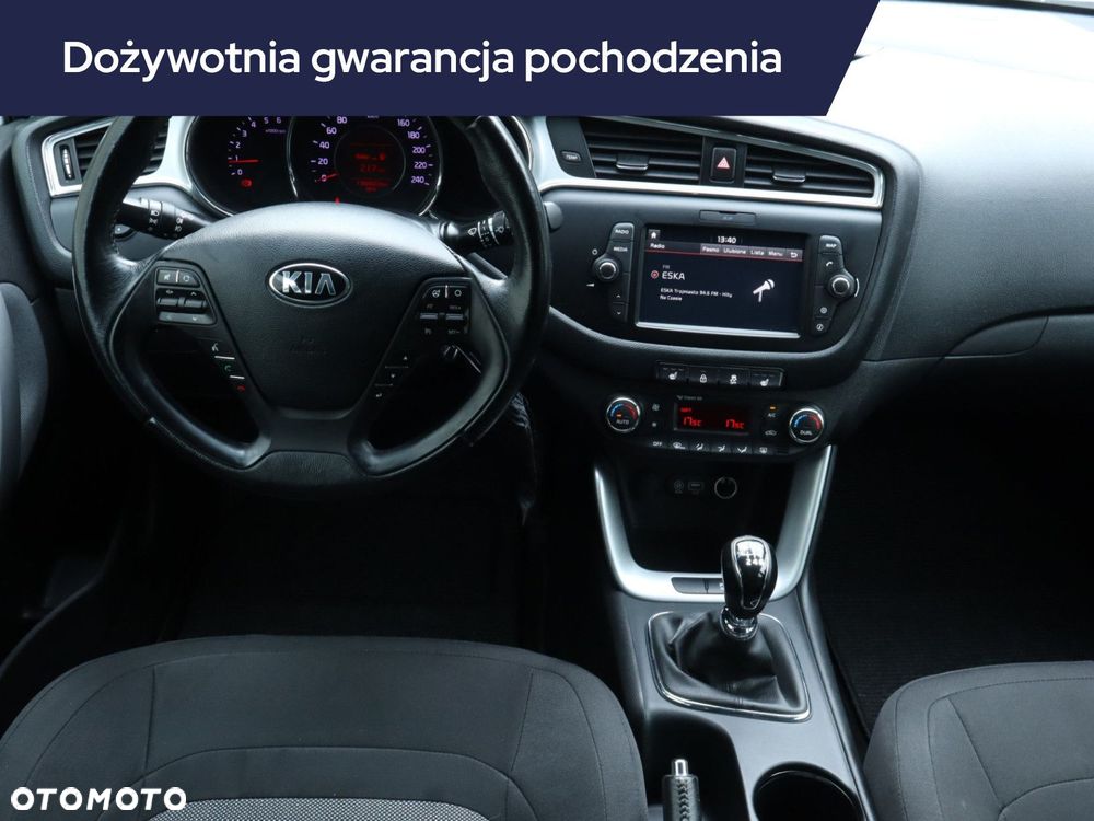 Kia Ceed - 9