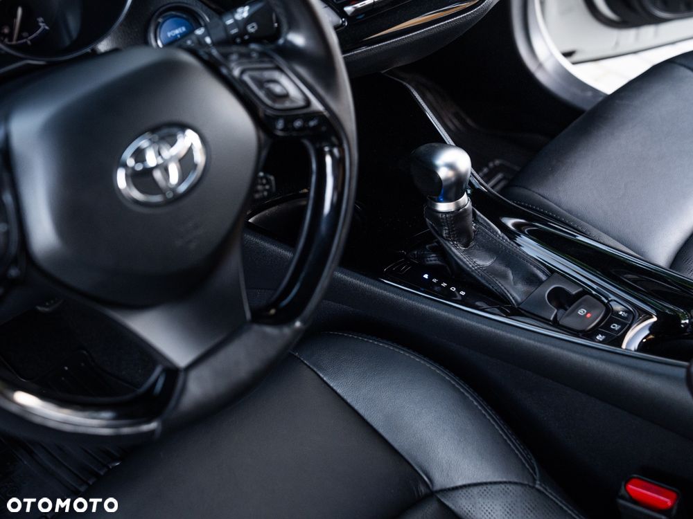 Toyota C-HR 1.8 Hybrid Prestige - 30