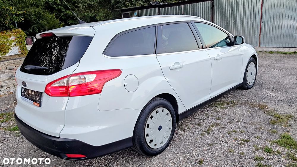 Ford Focus 1.6 TDCi Titanium ECOnetic - 4
