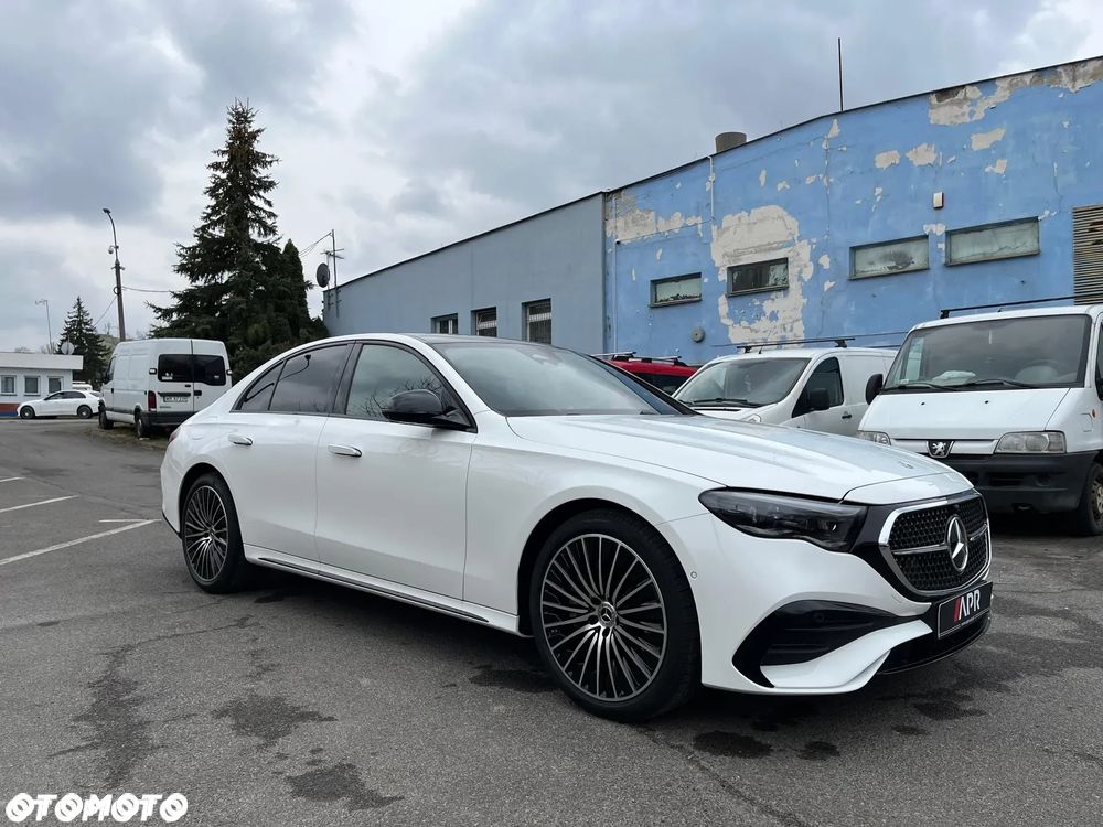 Mercedes-Benz Klasa E 200 9G-TRONIC AMG Line - 3