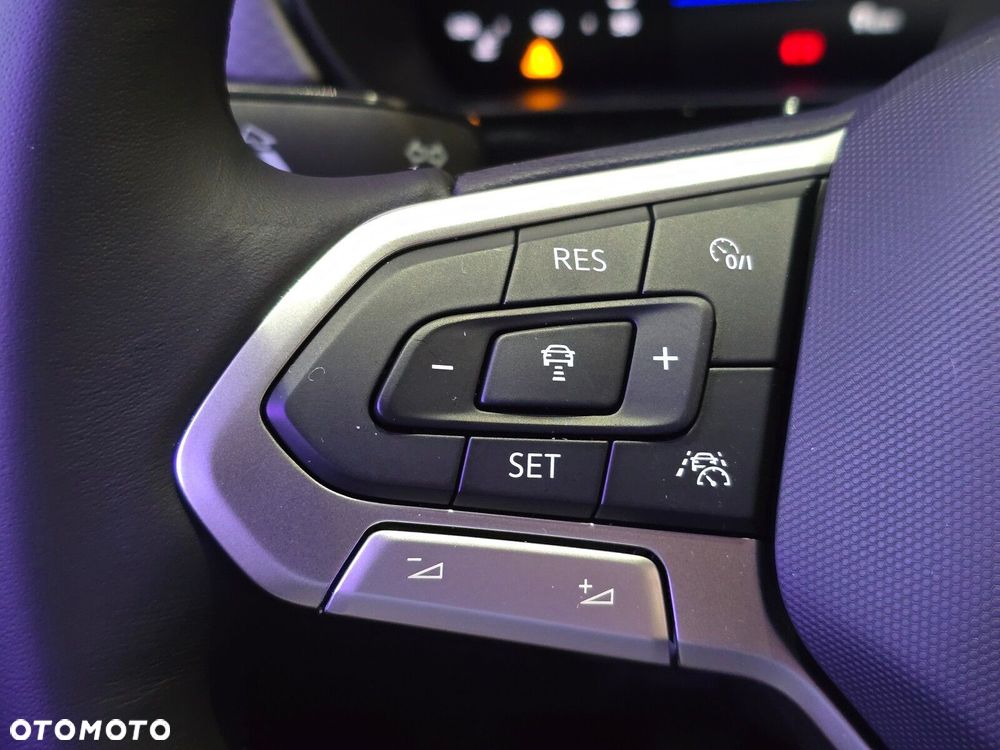 Volkswagen T-Cross 1.0 TSI Life Plus - 15