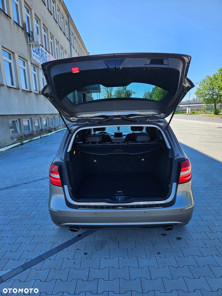 Mercedes-Benz Klasa B 220 4-Matic - 7